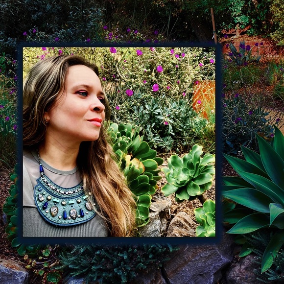 Meet your Posher, Ashley - Picture 1 of 1